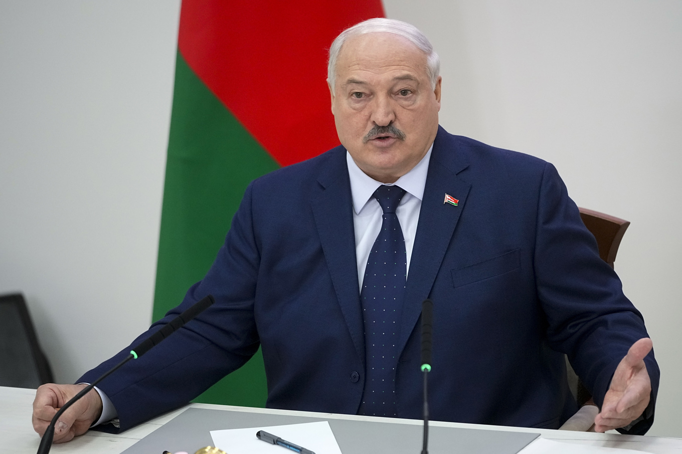 Belarus auktoritäre president Aleksandr Lukasjenko på bild från i januari. Foto: Pavel Bednyakov/AP/TT