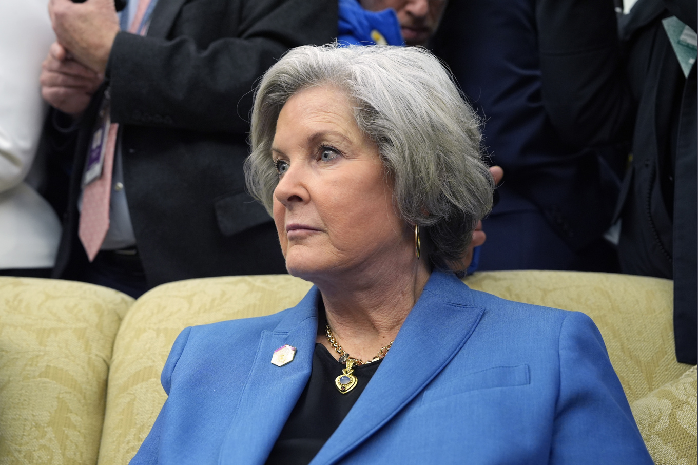 Donald Trumps stabschef Susie Wiles nämns i AP:s stämningsansökan som lämnats in till en domstol i Washington|DC. Foto: Alex Brandon/AP/TT