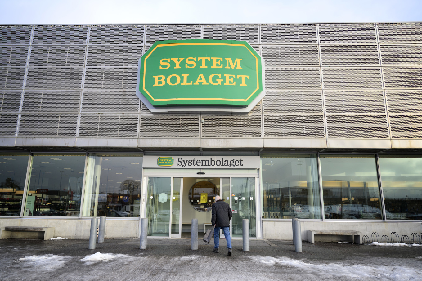 Fyra män misstänks för inbrott mot elva Systembolagsbutiker i landet under 2024. Arkivbild. Foto: Jessica Gow/TT