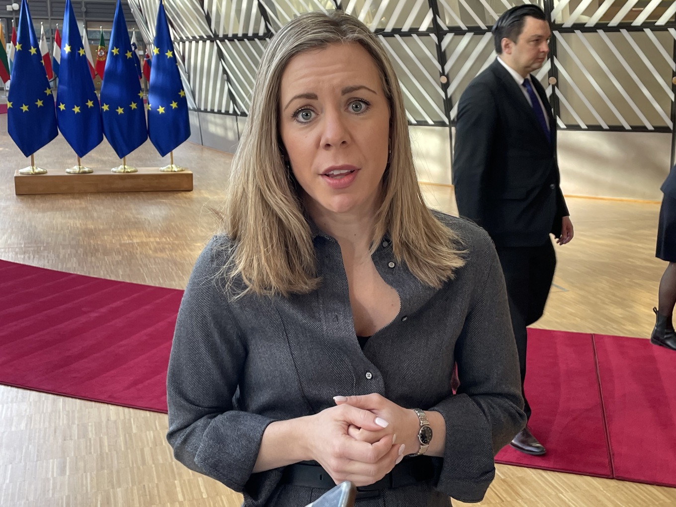 EU-minister Jessica Rosencrantz (M) på väg in till ett EU-möte i Bryssel i tisdags. Foto: Wiktor Nummelin/TT