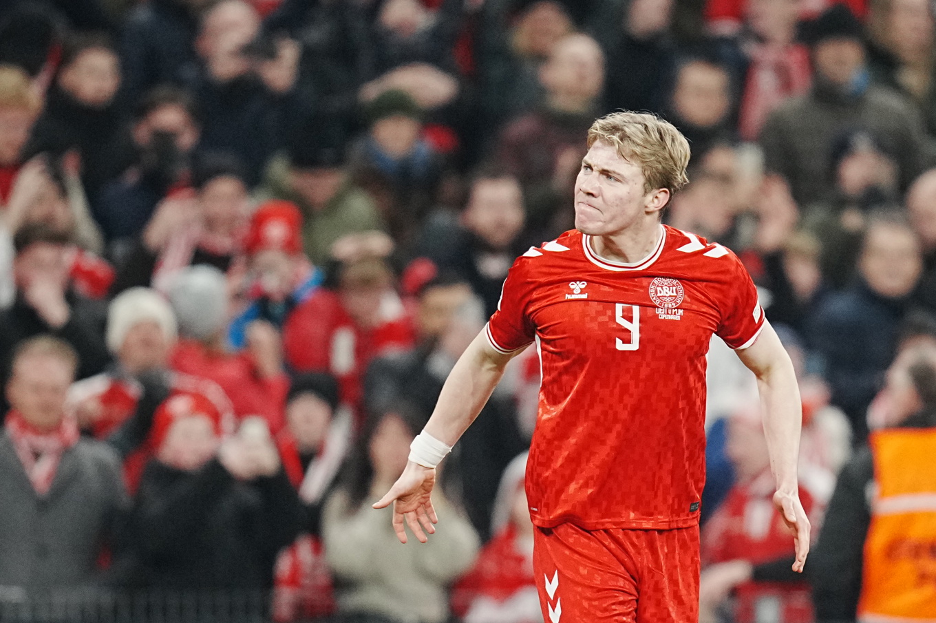 Danmark Rasmus Højlund jublar efter sitt segermål hemma mot Portugal. Foto: Liselotte Sabroe/Scanpix Ritzau/TT