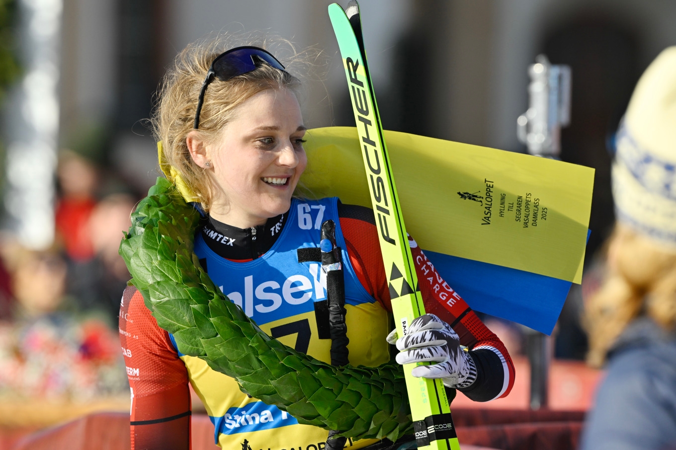 Stina Nilsson fick motta kransen som segrare i Vasaloppet. Arkivbild. Foto: Ulf Palm/TT