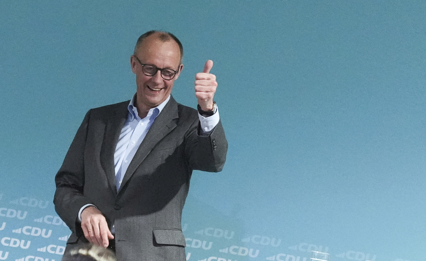 CDU-ledaren Friedrich Merz, som antas bli nästa tyska förbundskansler, driver på för att få låna till jättesatsningar på försvar, infrastruktur och klimatinvesteringar. Arkivbild. Foto: Marcus Brandt DPA/AP/TT