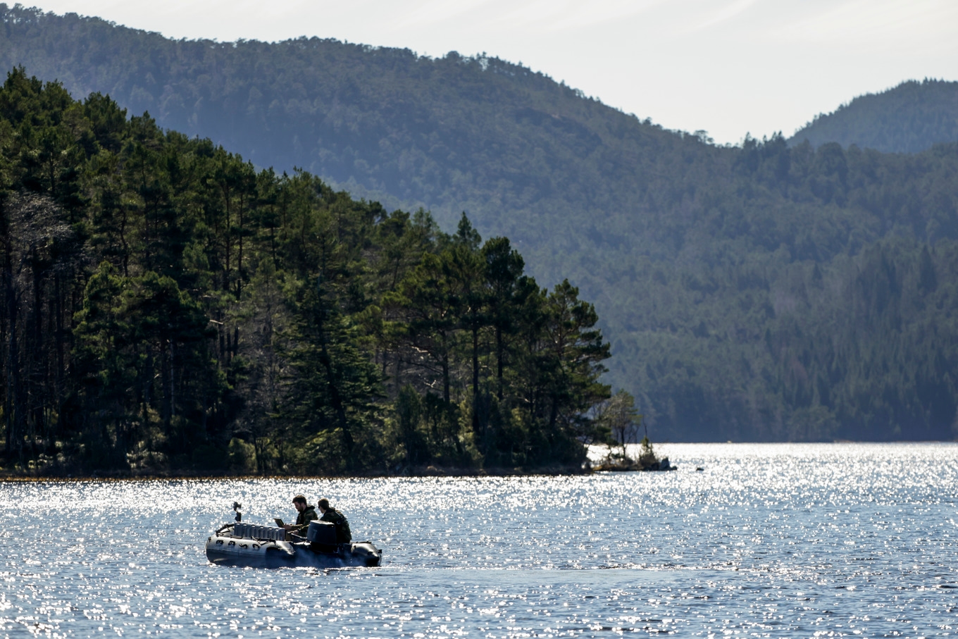 Flygplanet som försvann över Vinddalsvatnet utanför Bergen i Norge har hittats. Foto: Paul Sigve Amundsen/NTB/TT