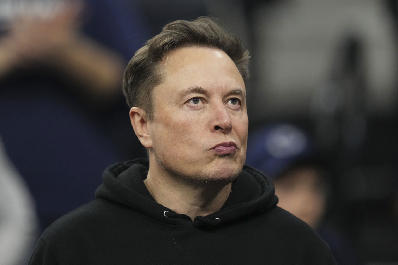 Elon Musk har pratat om att starta ett nytt parti, men experter och kommentatorer är tveksamma till hans framgångschanser. Foto: Matt Rourke/AP/TT