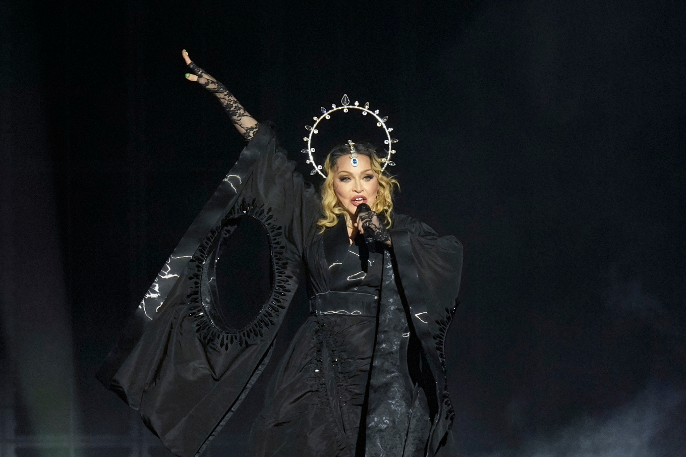Madonna verkar ha förlåtit Elton John. Arkivbild. Foto: Silvia Izquierdo/AP/TT