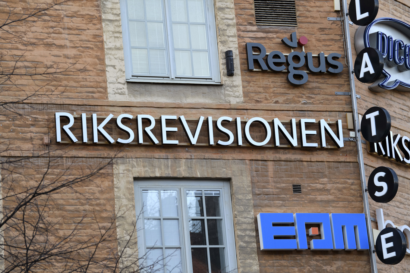 Riksrevisionen riktar skarp kritik mot hur regeringen och myndigheter arbetar med att förebygga ekonomiskt våld i nära relation. Arkivbild. Foto: Jessica Gow/TT