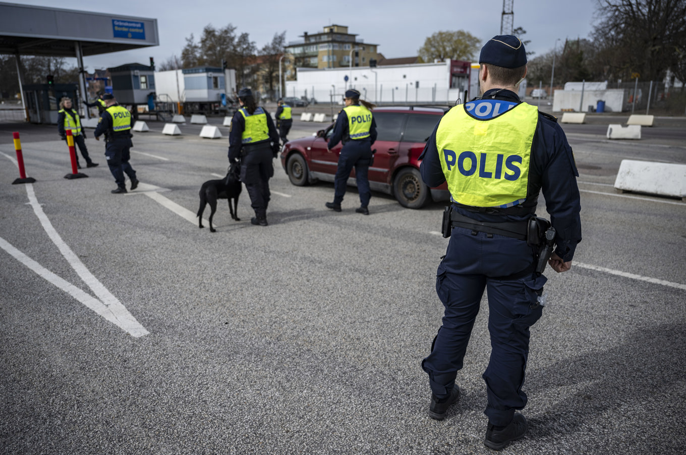 Regeringen räknar med att fler vill bli poliser. Arkivbild. Foto: Johan Nilsson / TT
