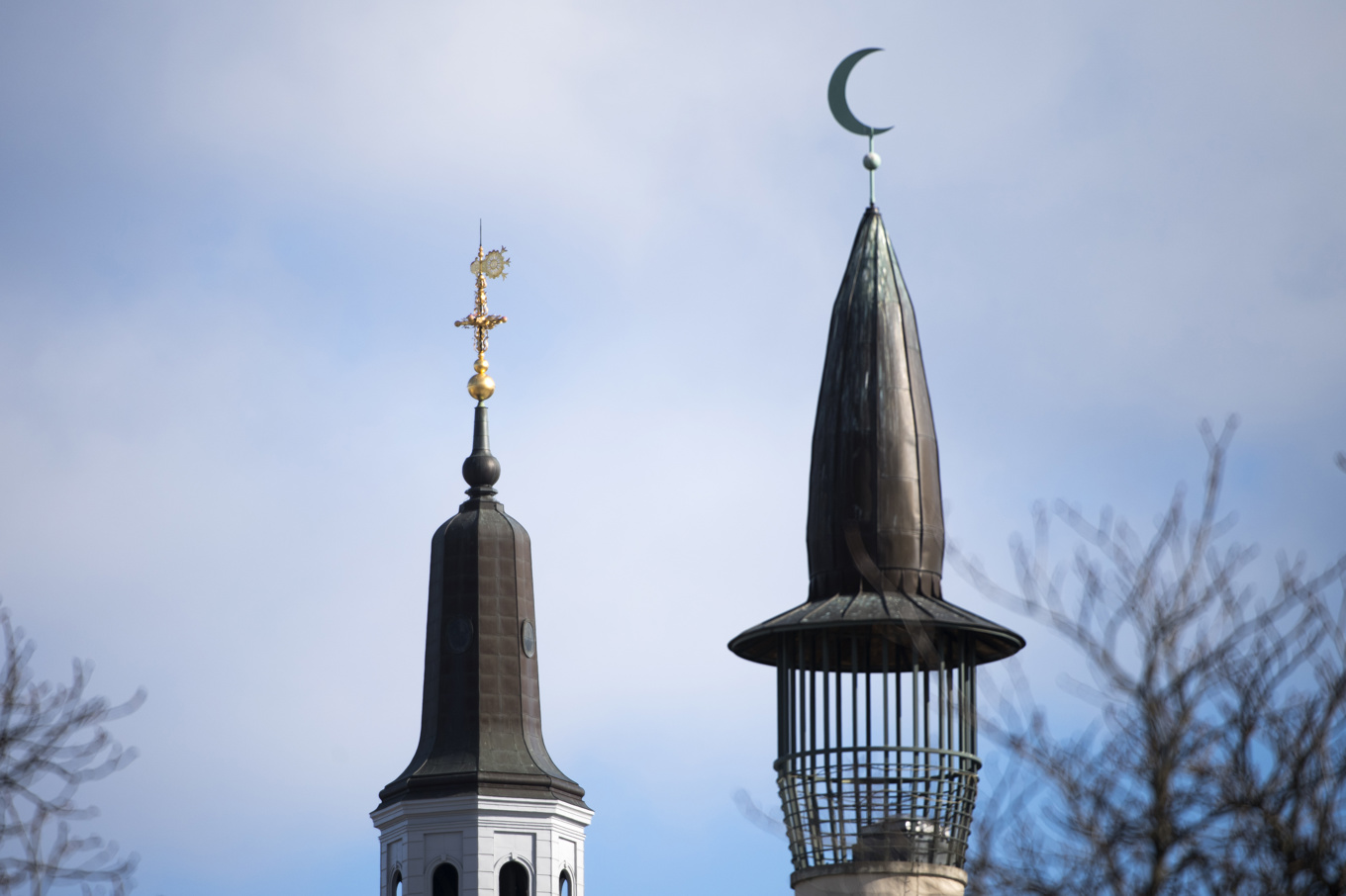 Såväl kyrkor som synagogor, moskéer och tempel ingår i studien. Arkivbild. Foto: Henrik Montgomery/TT