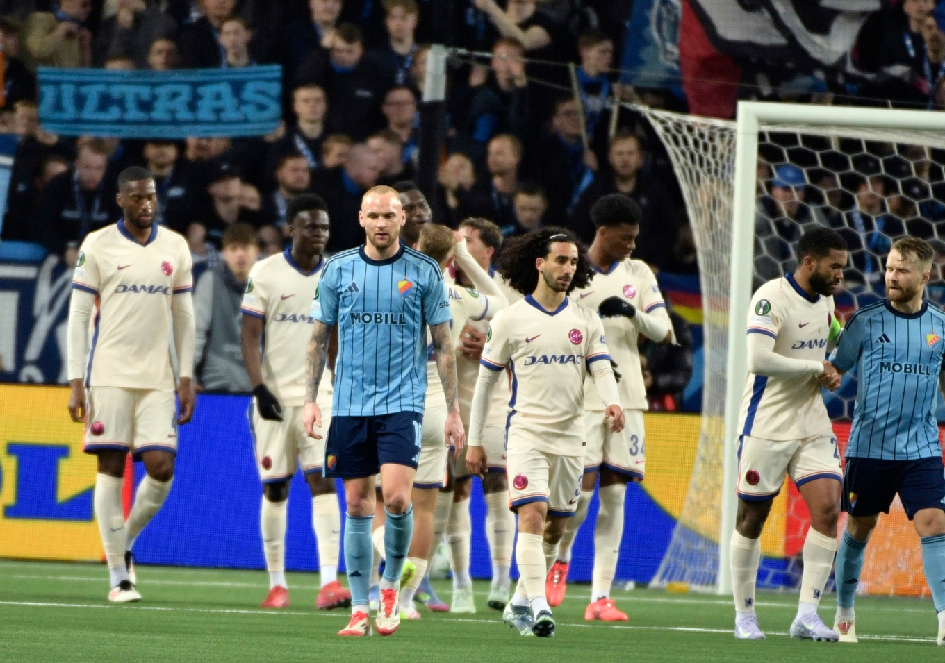 Djurgården föll i den första semifinalen mot Chelsea med 1–4. Foto: Axel Narving/TT