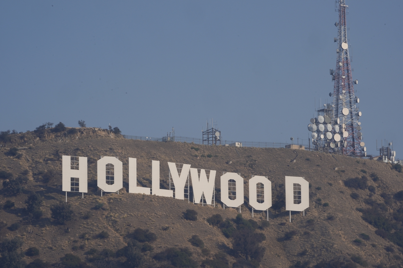 ”Hollywood ödeläggs”, säger USA:s president Donald Trump och inför tullar på utländsk film. Arkivbild. Foto: Damian Dovarganes/AP/TT