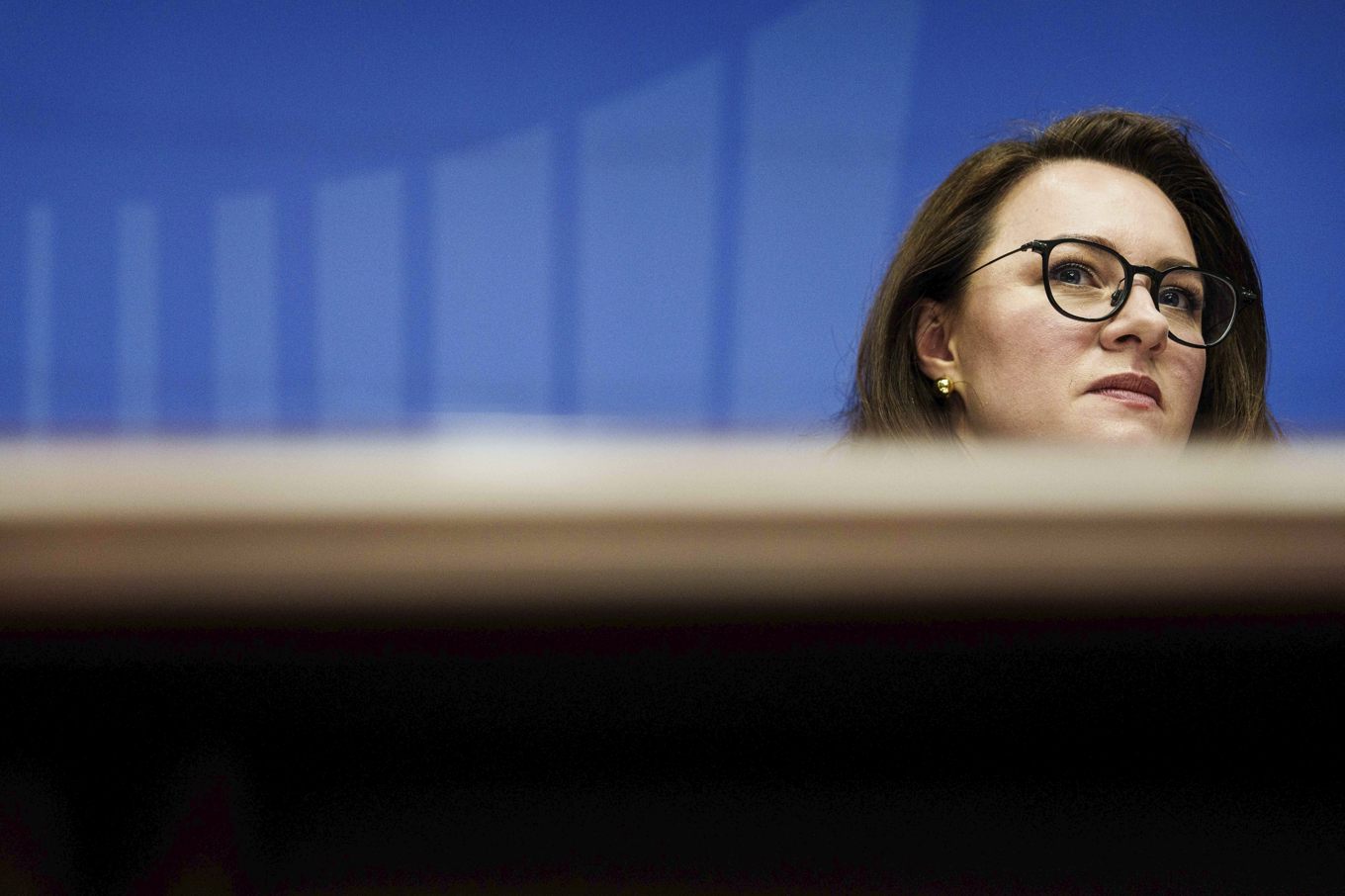 Ukrainas biträdande premiärminister Julia Svyrydenko på en presskonferens inför torsdagens omröstning. Foto: Evgeniy Maloletka/AP/TT