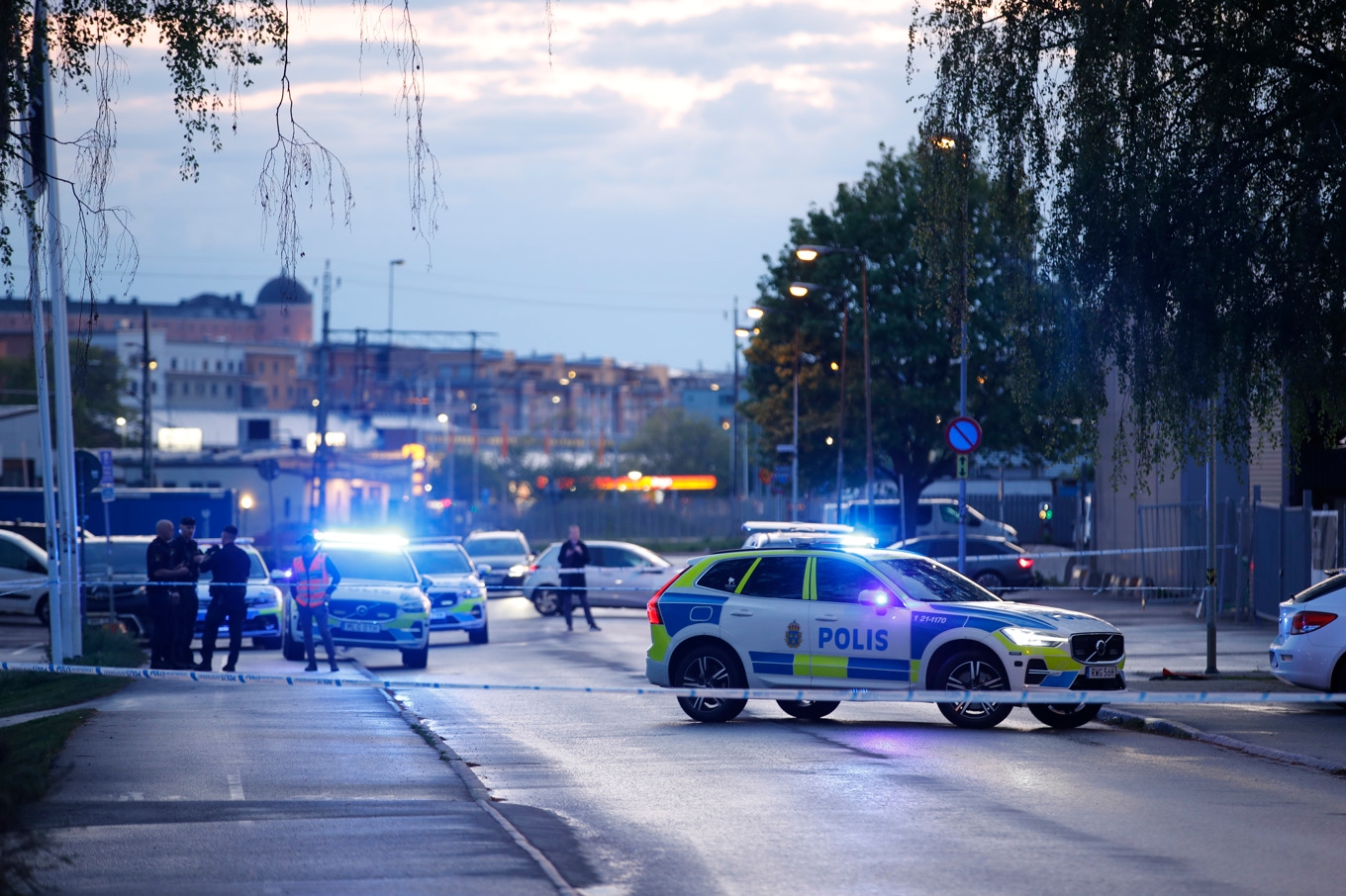 En person hittades skjuten efter larm om höga smällar i Boländerna i Uppsala under tisdagen. Foto: Caisa Rasmussen/TT