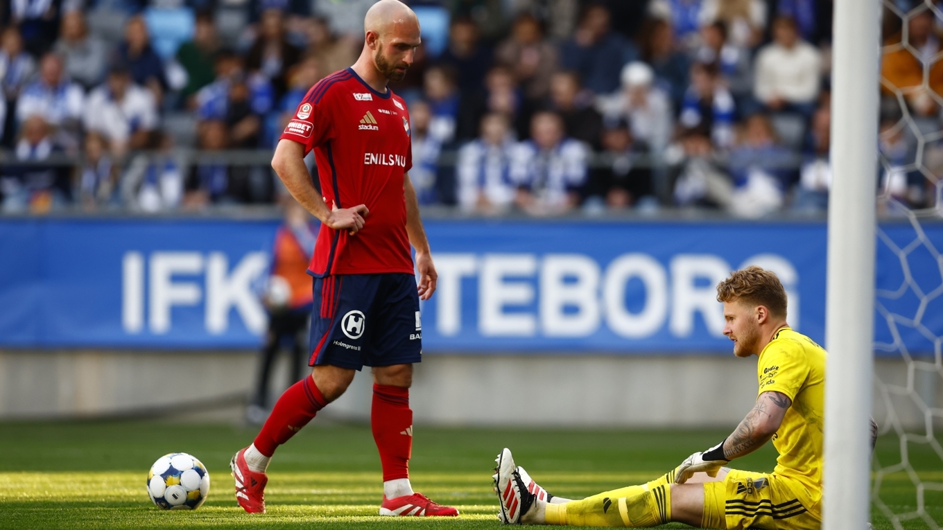Östers Sebastian Starke Hedlund, som blev attackerad av en supporter, är skärrad efter matchen. Foto: Thomas Johansson/TT