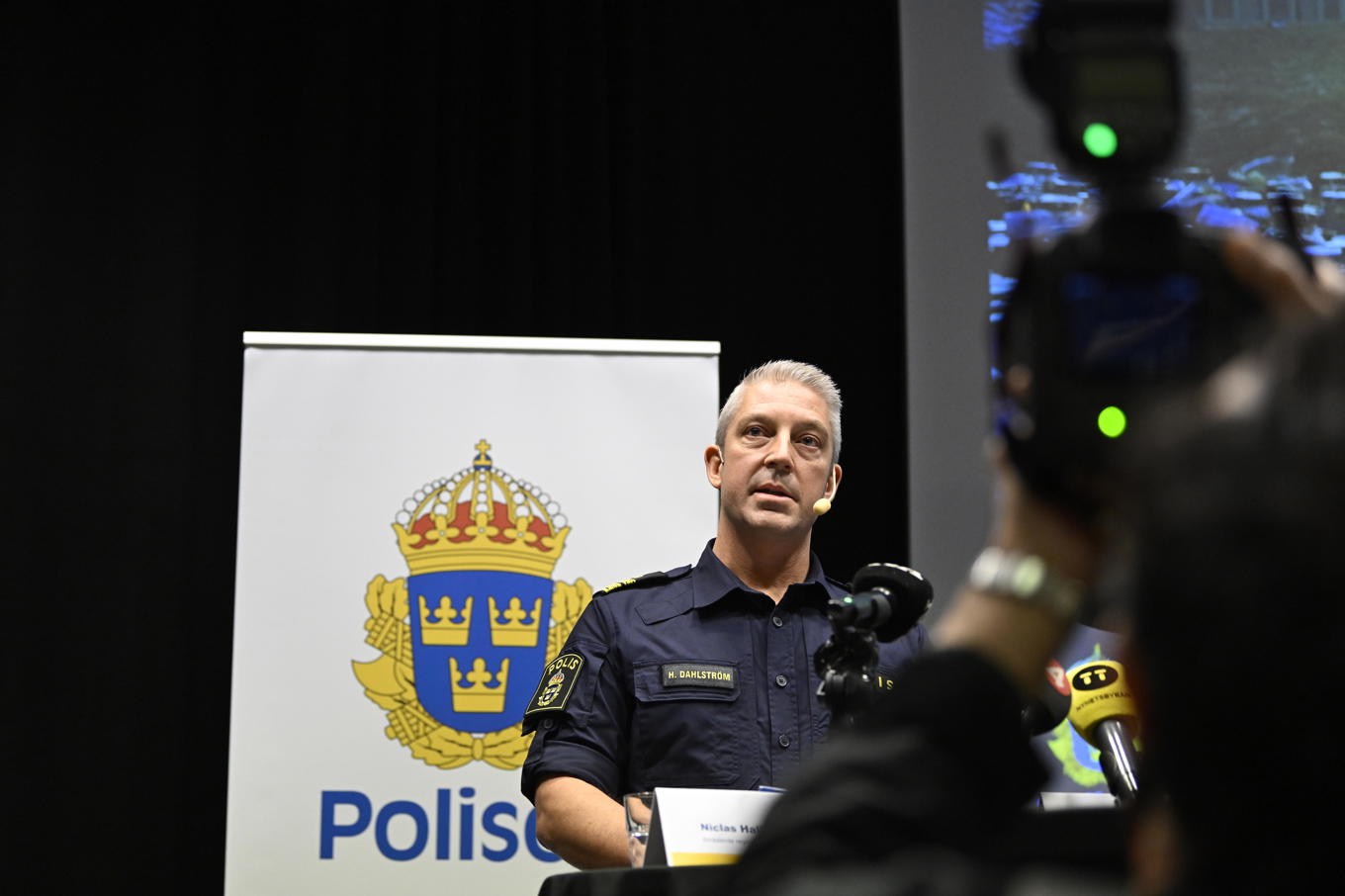 Henrik Dahlström, kommenderingschef i polisregion Bergslagen, under en pressträff. Foto: Viktoria Bank/TT