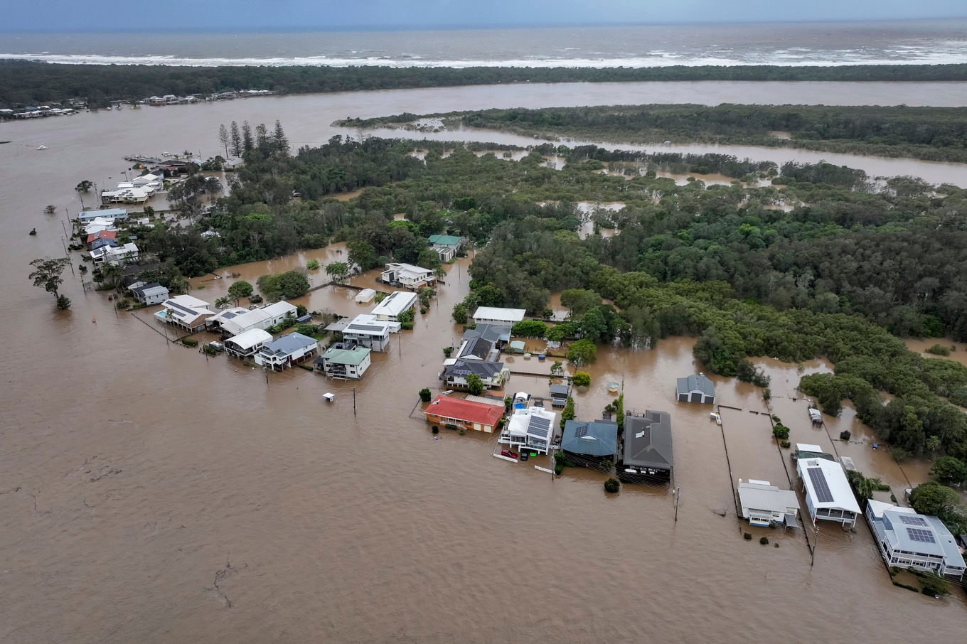 Översvämningar i Port Macquarie, norr om Sydney. Foto: Lindsay Moller/AP/TT