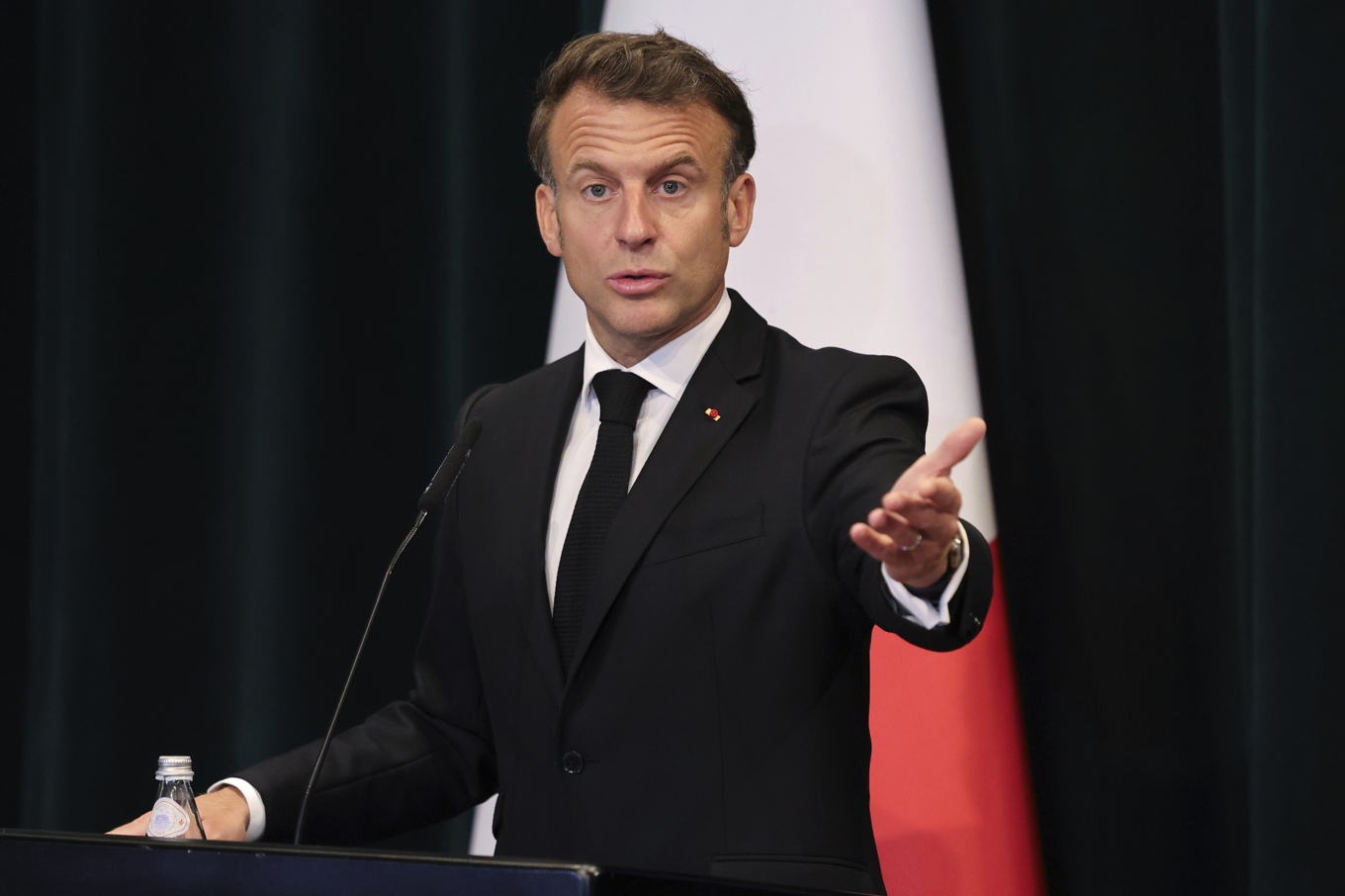 Frankrikes president Emmanuel Macron. Arkivbild. Foto: Vlasov Sulaj/AP/TT