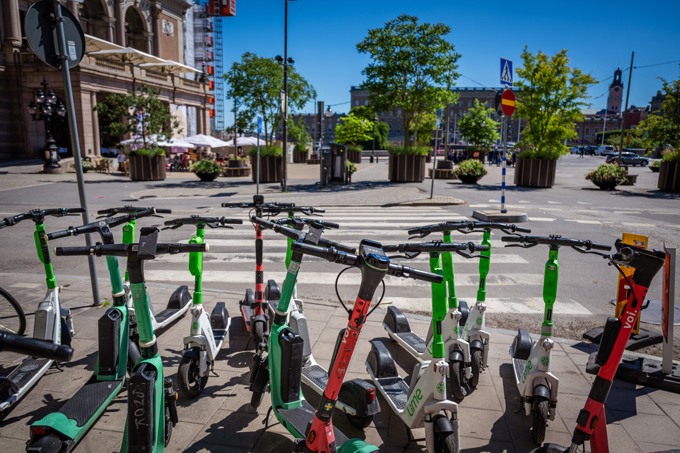 En vanlig syn på gatorna nuförtiden. Arkivbild. Foto: Magnus Lejhall/TT