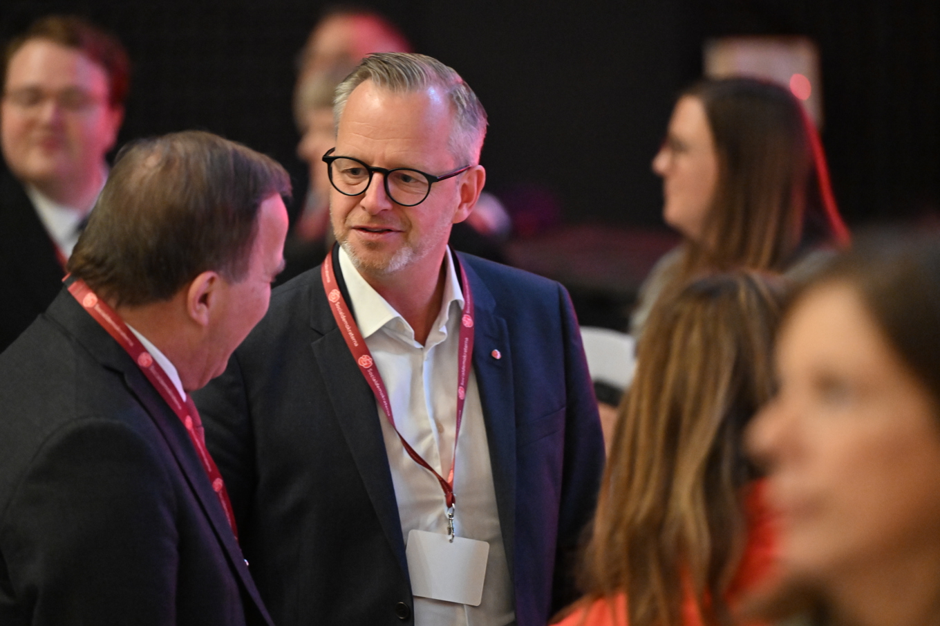 Stefan Löfven och Mikael Damberg på Socialdemokraternas kongress i Göteborg. Foto: Björn Larsson Rosvall/TT