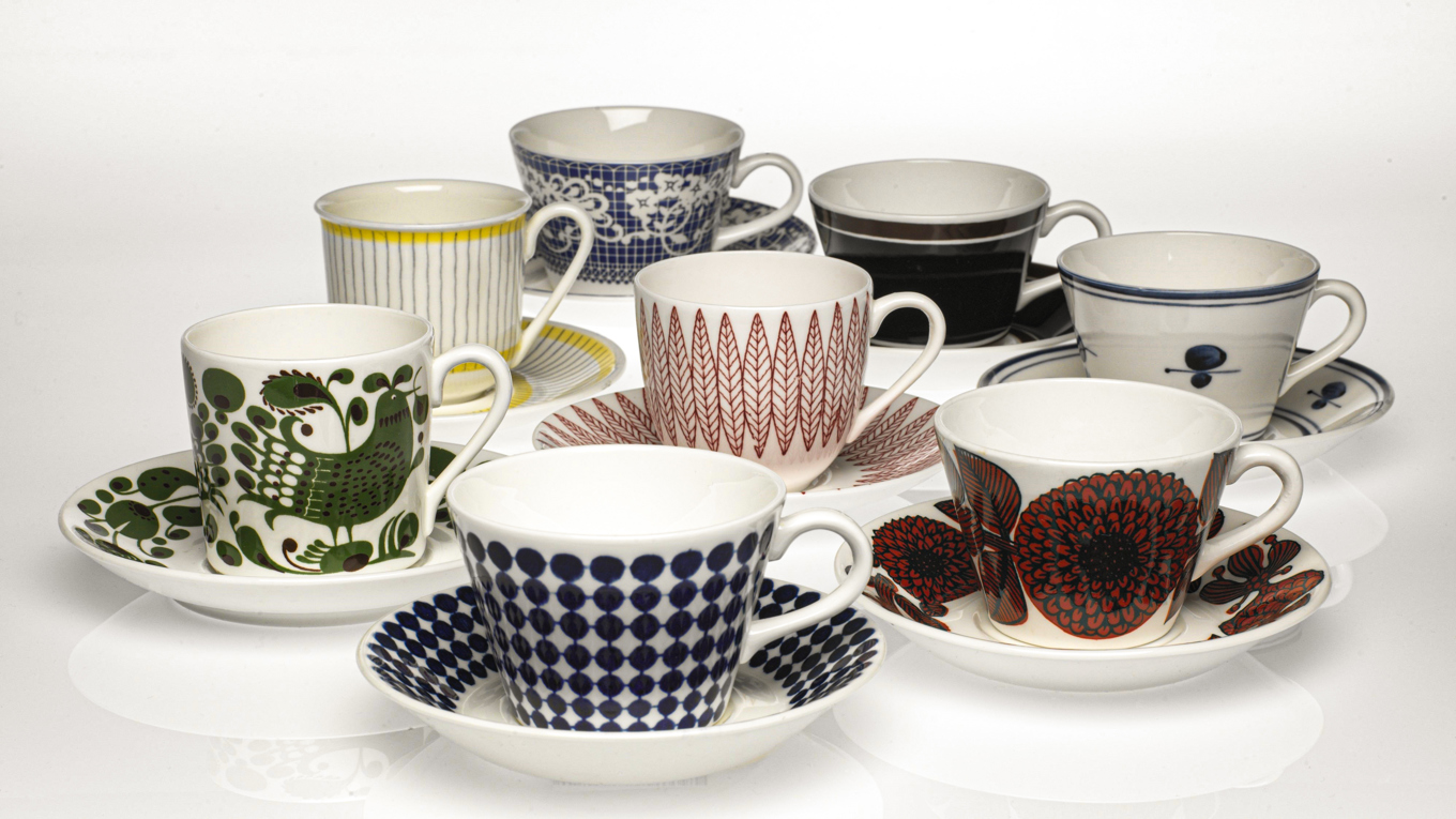 Stig Lindberg formgav flera serviser som tillverkades på Gustavsberg, däribland de omtyckta Berså, Adam och Spisa Ribb.
Foto: Bodil Karlsson