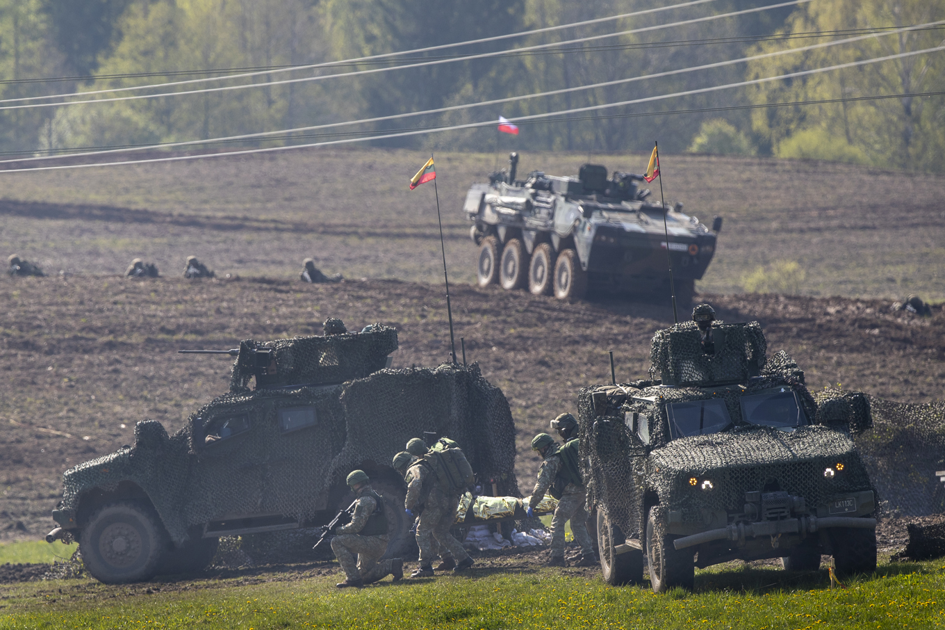 Litauiska soldater i en övning med polska kollegor i slutet av april. Arkivfoto. Foto: Mindaugas Kulbis/AP/TT
