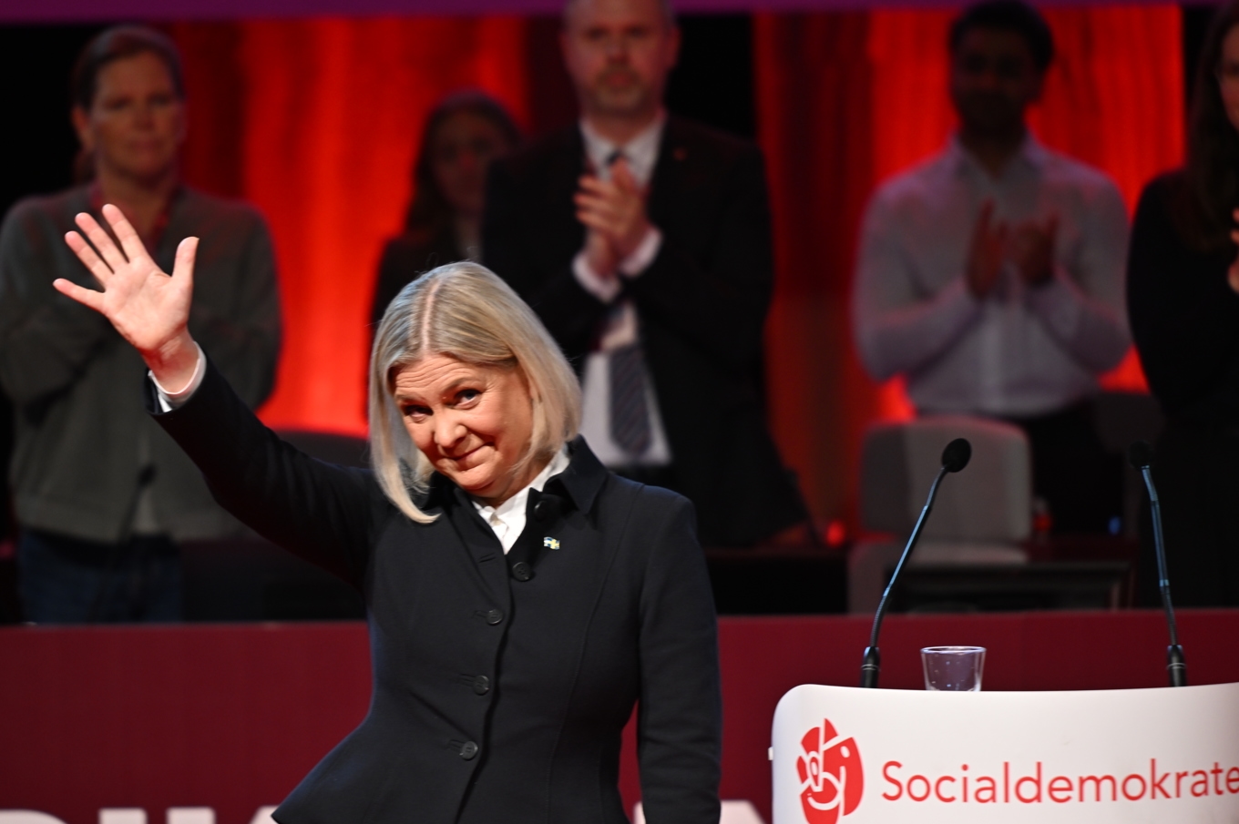 Socialdemokraternas partiledare Magdalena Andersson. De rödgröna och Centerpartiet drar ifrån Tidöpartierna. Arkivbild. Foto: Björn Larsson Rosvall/TT