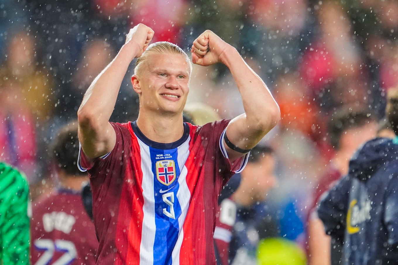 Erling Braut Haaland satte ett av målen när Norge slog Italien med 3–0 i Oslo i VM-kvalet. Foto: Lise Åserud/NTB/TT