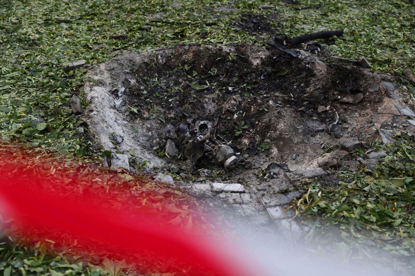 Rester av en rysk drönare på ukrainsk mark. Arkivbild. Foto: Kateryna Klochko/AP