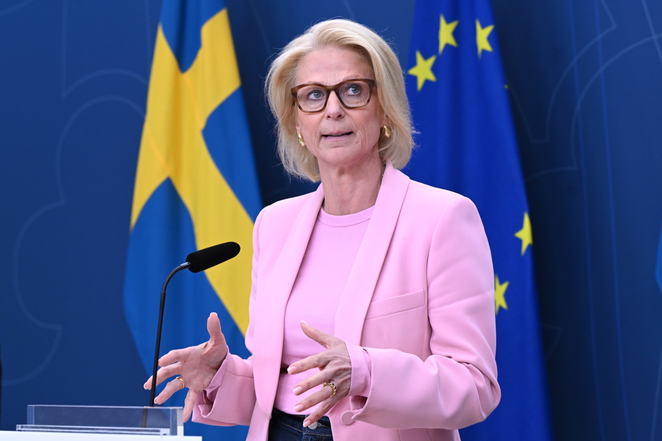 Finansminister Elisabeth Svantesson (M) på en pressträff tillsammans med Skatteverket där en lägesbild över befolkningen presenteras. Foto: Christine Olsson/TT