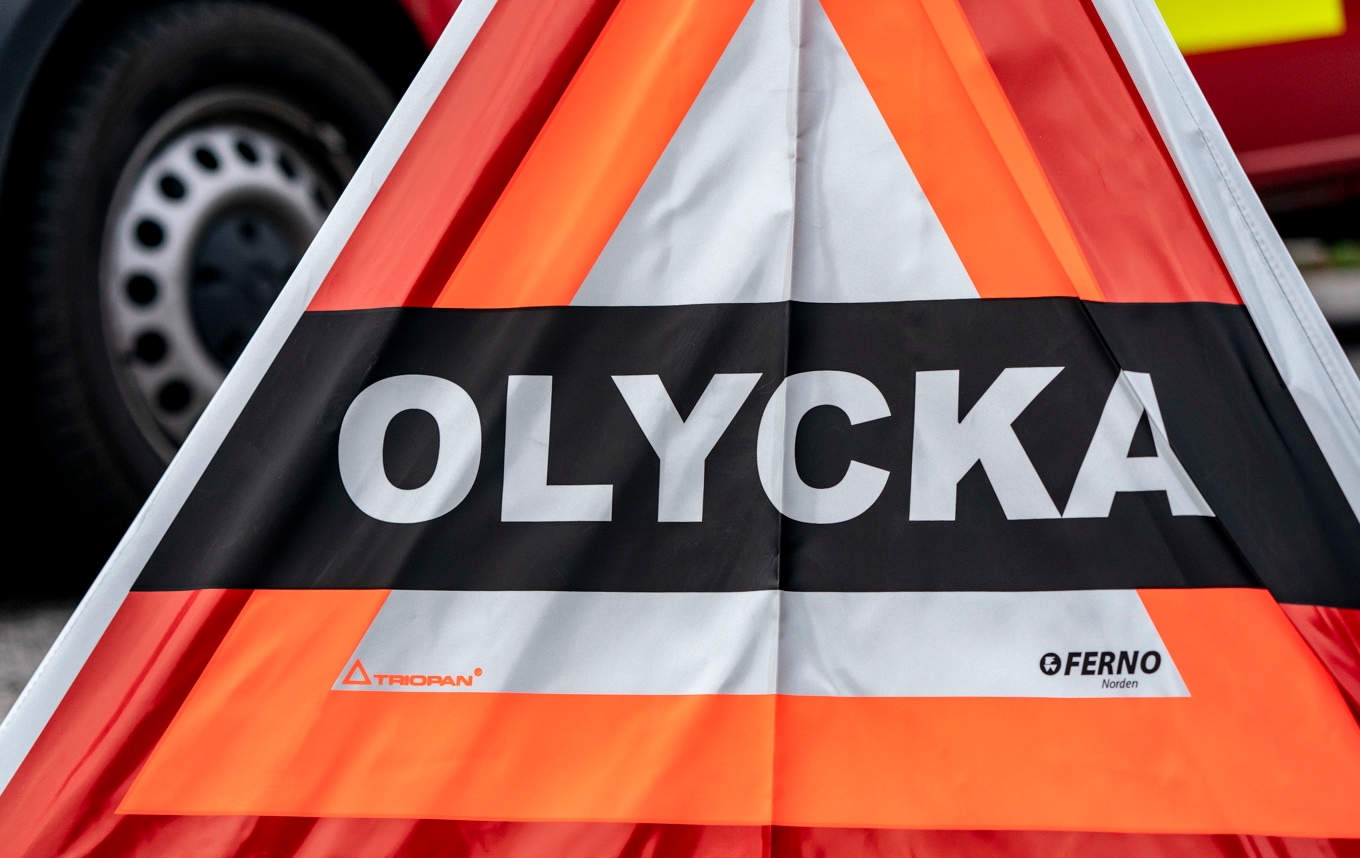 Två personer har förts till sjukhus efter en trafikolycka i västgötska Kinnekulle. Arkivbild. Foto: Johan Nilsson/TT