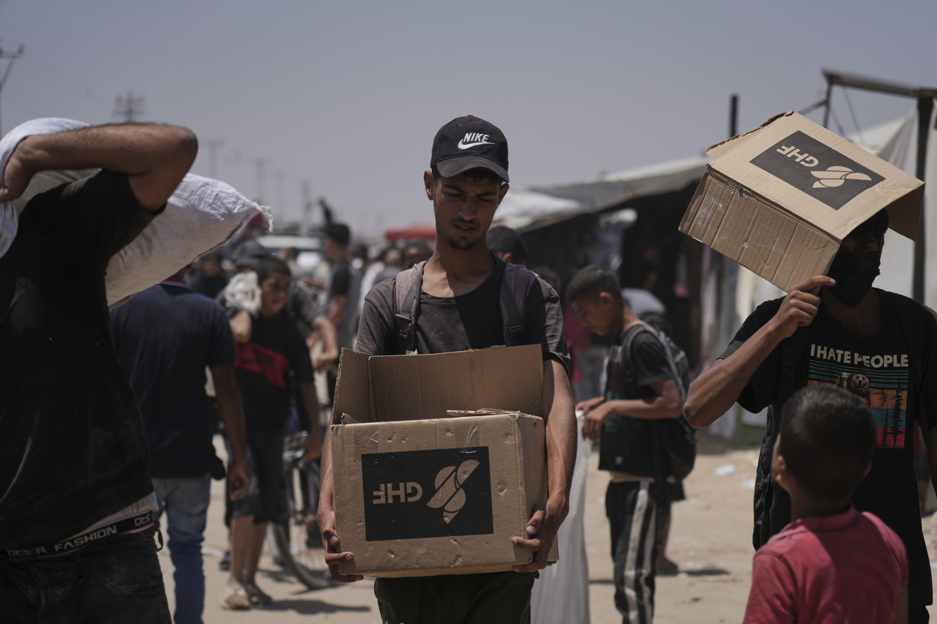 Den kritiserade biståndsgruppen GHF säger på lördagen att mer hjälp behövs på Gazaremsan. Arkivbild. Foto: Abdel Kareem Hana/AP/TT