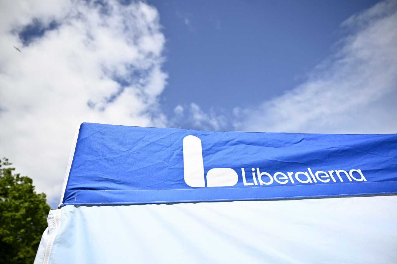 Liberalernas flagga under politikerveckan i Almedalen. Foto: Christine Olsson/TT