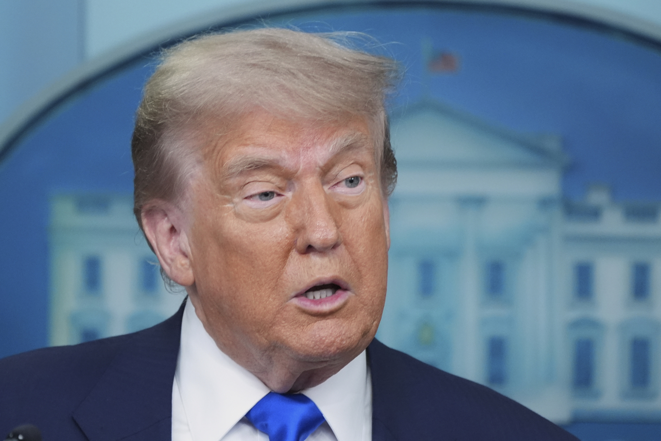 USA:s president Donald Trump undertecknade på måndagen ett dekret som avvecklar landets sanktioner mot Syrien. Arkivbild. Foto: Jacquelyn Martin/AP/TT