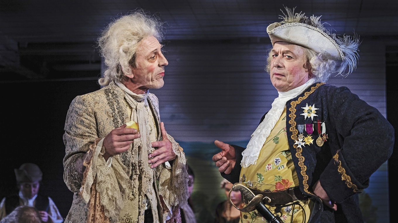 Varje sommar sätter Stadra teater upp nya föreställningar, som bjuder publiken på historiska eller samtida berättelser. Foto: Dragan Popović