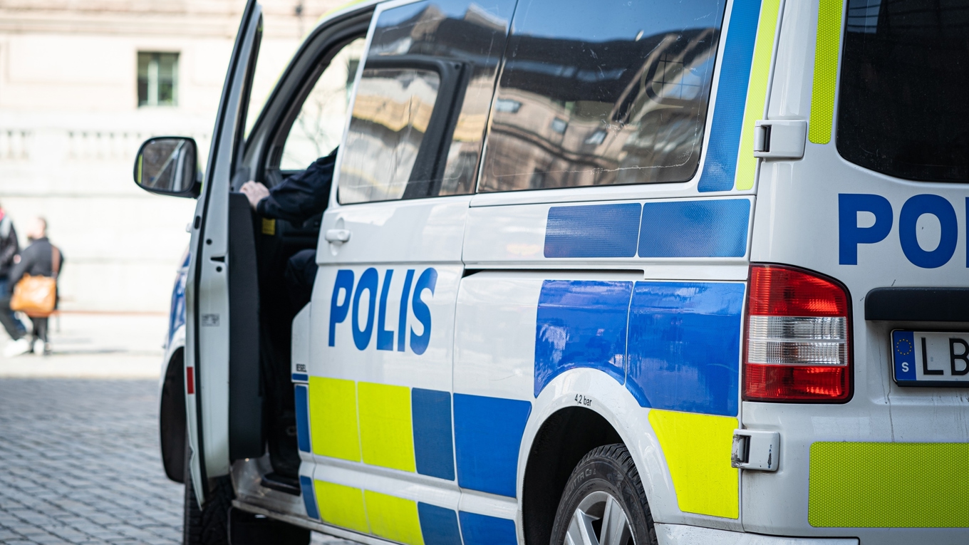 Lotta Gröning redogör för tre områden där Sverige har misslyckats radikalt de senaste 30 åren. Polisen är ett av dem. Foto: Sofia Drevemo