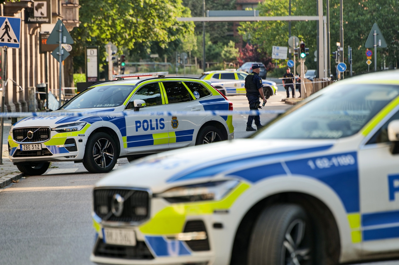 Polis på plats där flera personer blev påkörda i Malmö på torsdagen. Foto: Mikael Nilsson/TT