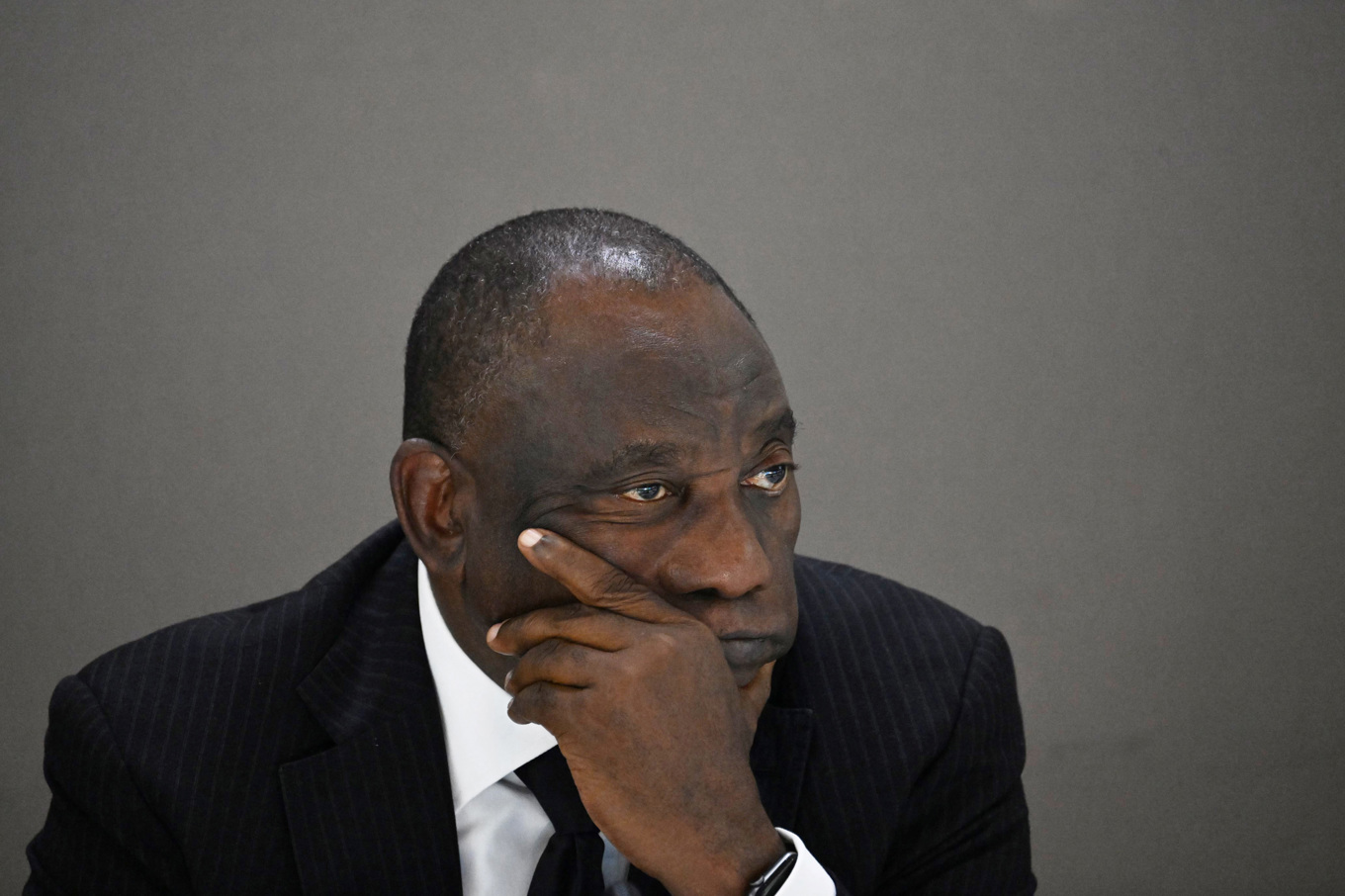 Sydafrikas president Cyril Ramaphosa har stängt av en av landets ministrar. Arkivbild. Foto: Emmanuel Dunan/AP/TT