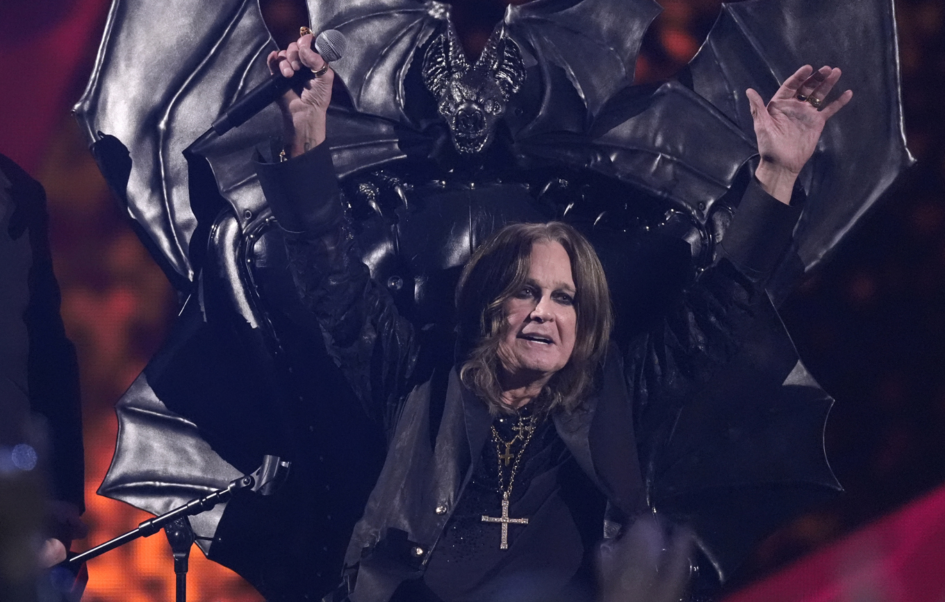 Black Sabbaths frontman Ozzy Osbourne har avlidit. Arkivbild. Foto: Chris Pizzello/AP/TT