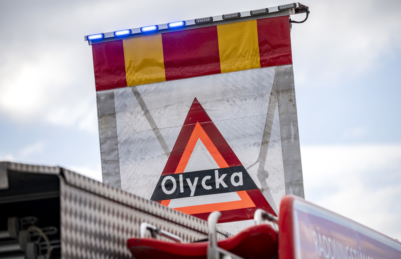 Tre personer skadades allvarligt sedan en personbil krockat med ett träd utanför Haparanda. Arkivbild. Foto: Johan Nilsson/TT