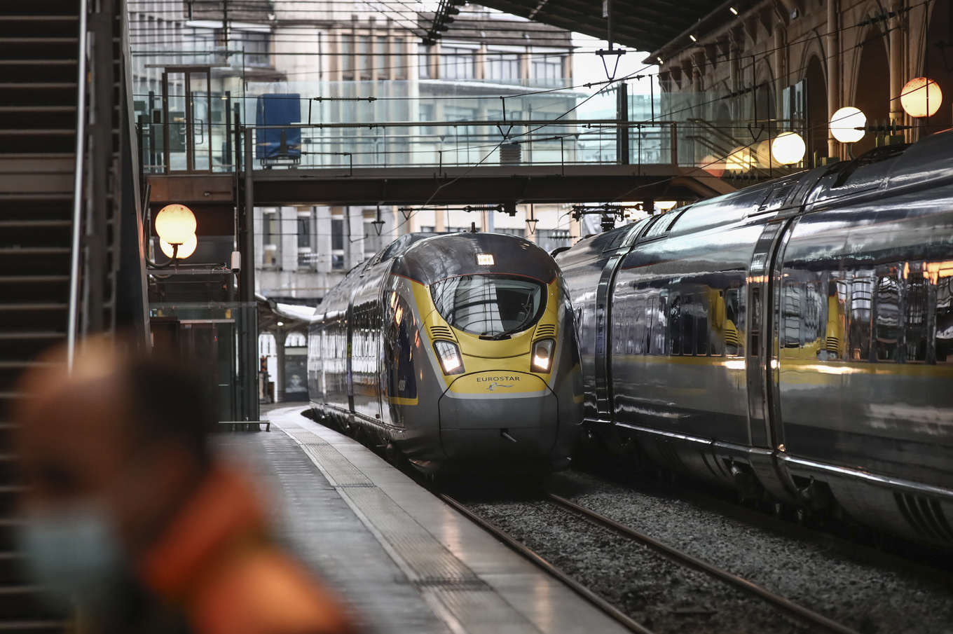 Det råder förseningar och inställda avgångar på flera Eurostar-tåg efter ett elfel. Arkivbild. Foto: Michel Euler/AP/TT