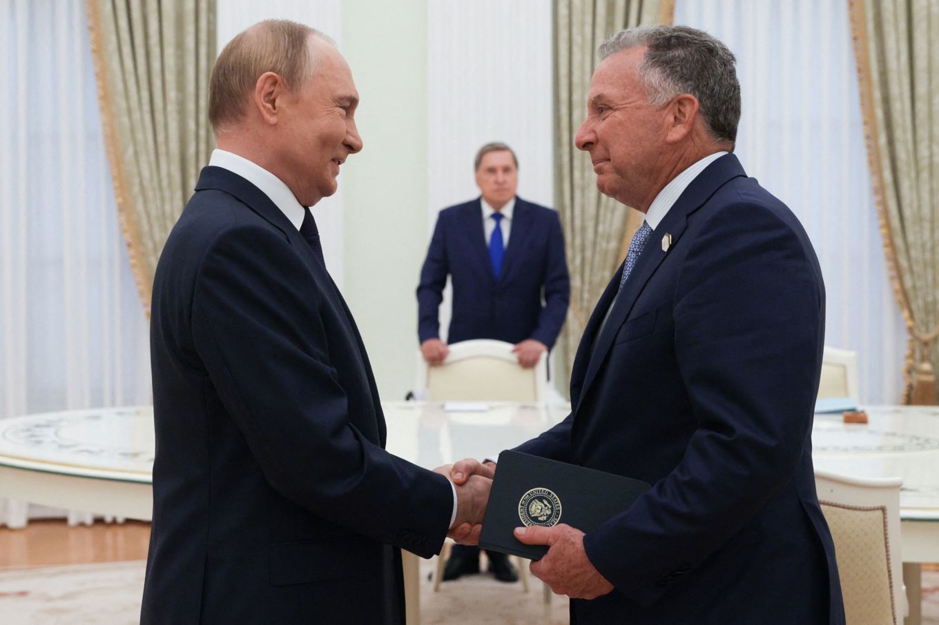 Rysslands president Vladimir Putin och USA:s sändebud Steve Witkoff möttes i Kreml under onsdagen. Bild från Kreml. Foto: Gavriil Grigorov/Sputnik genom AFP/TT