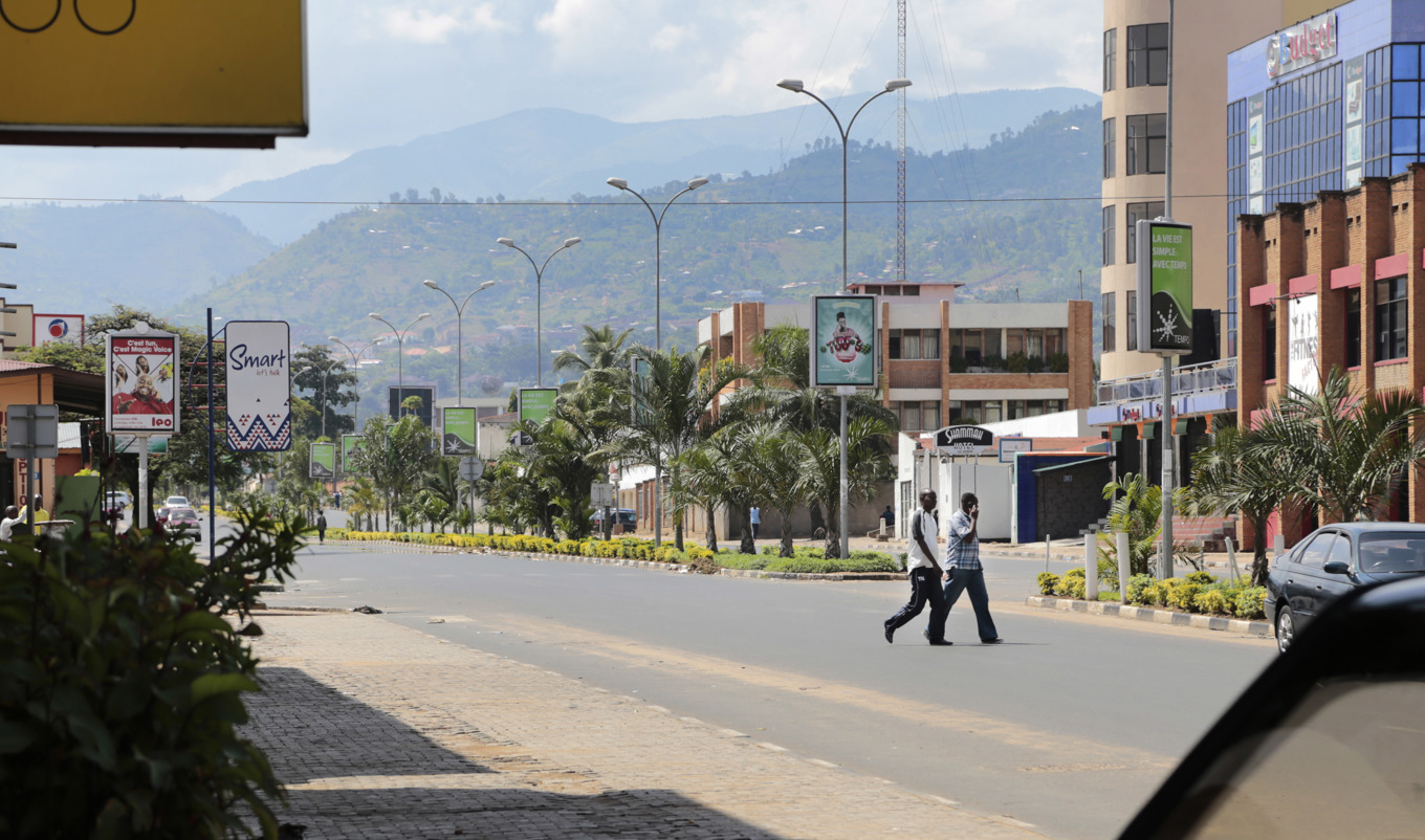 Stora delar av Burundi har varit utan el sedan i måndags vilket har lämnat huvudstaden Bujumbura lamslagen. Arkivbild. Foto: Gildas Ngingo/AP/TT