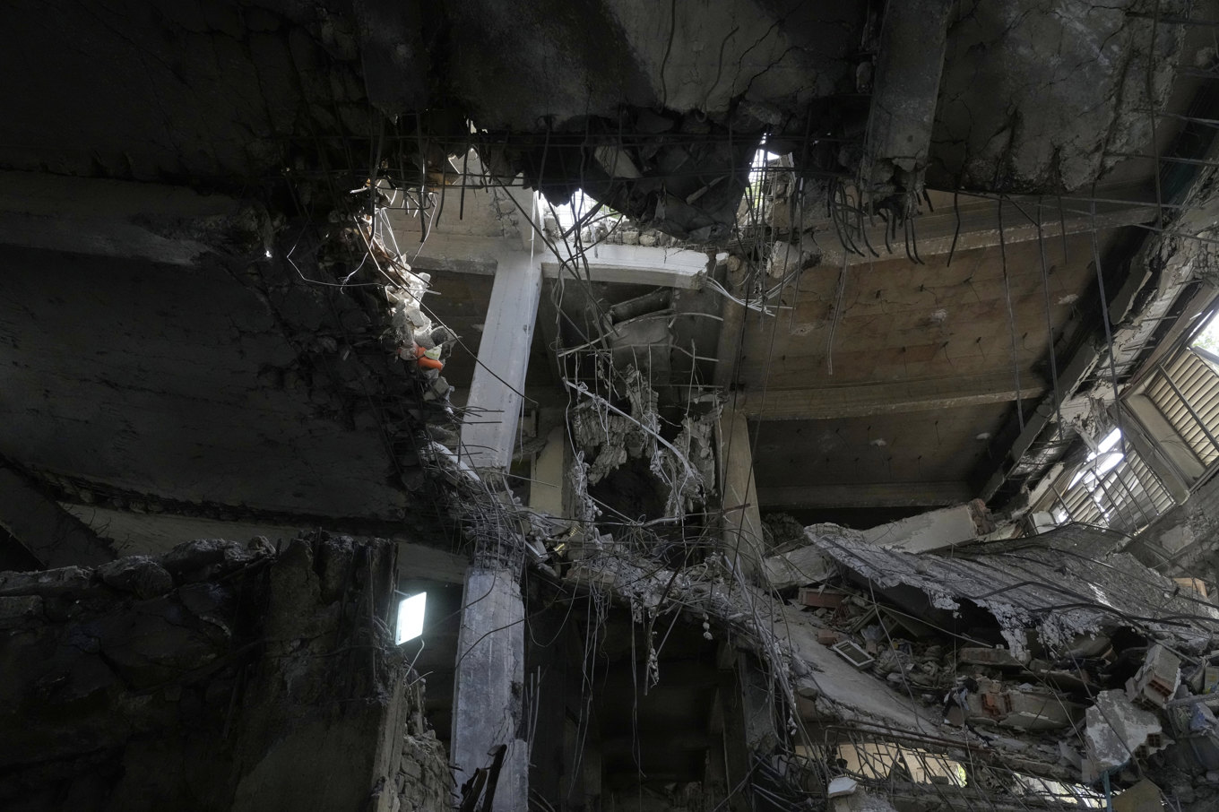 Kraftiga skador på Evinfängelset efter Israels attack. Arkivbild. Foto: Vahid Salemi/AP/TT