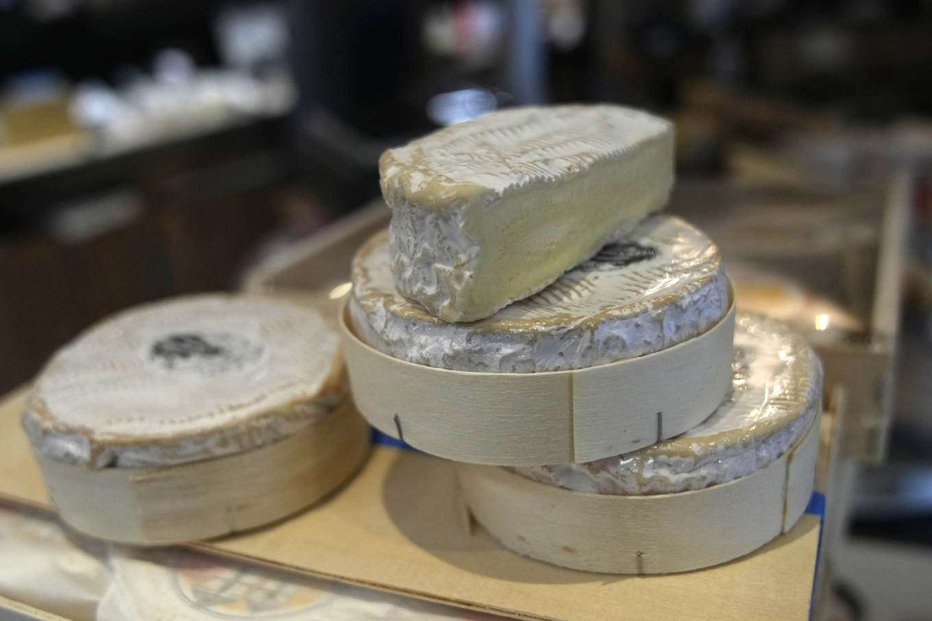 Den franska osten camembert kan ha orsakat listeria. Arkivbild. Foto: Christophe Ena/AP/TT