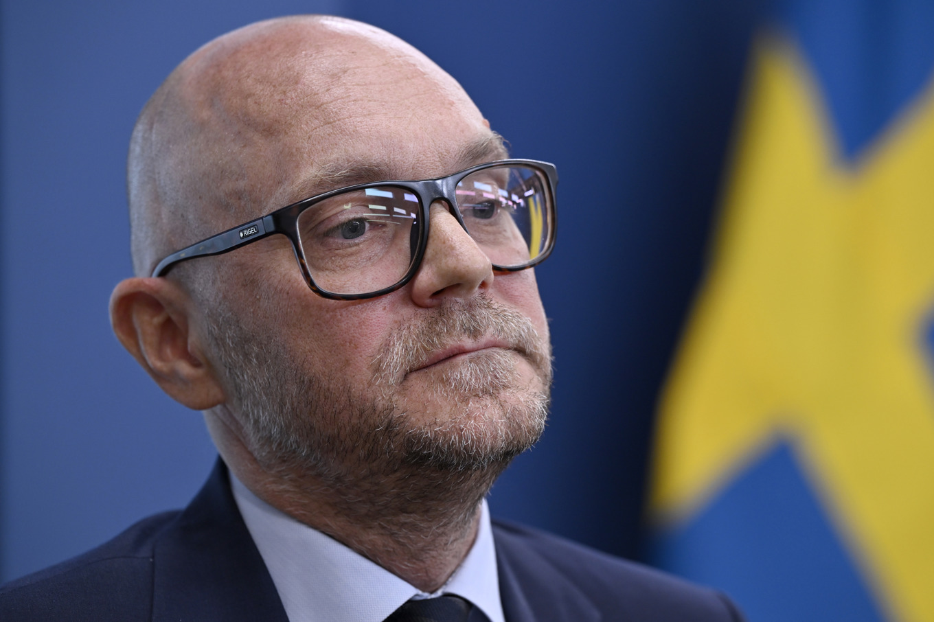 Arbetsmarknadsminister Johan Britz (L) på en pressträff på tisdagen. Foto: Henrik Montgomery/TT