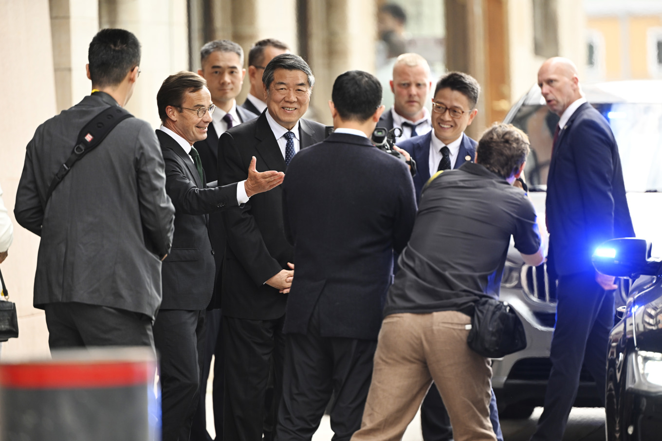 Statsminister Ulf Kristersson (M) i juli när han tar emot Kinas vice premiärminister He Lifeng på Rosenbad. Foto: Fredrik Sandberg/TT