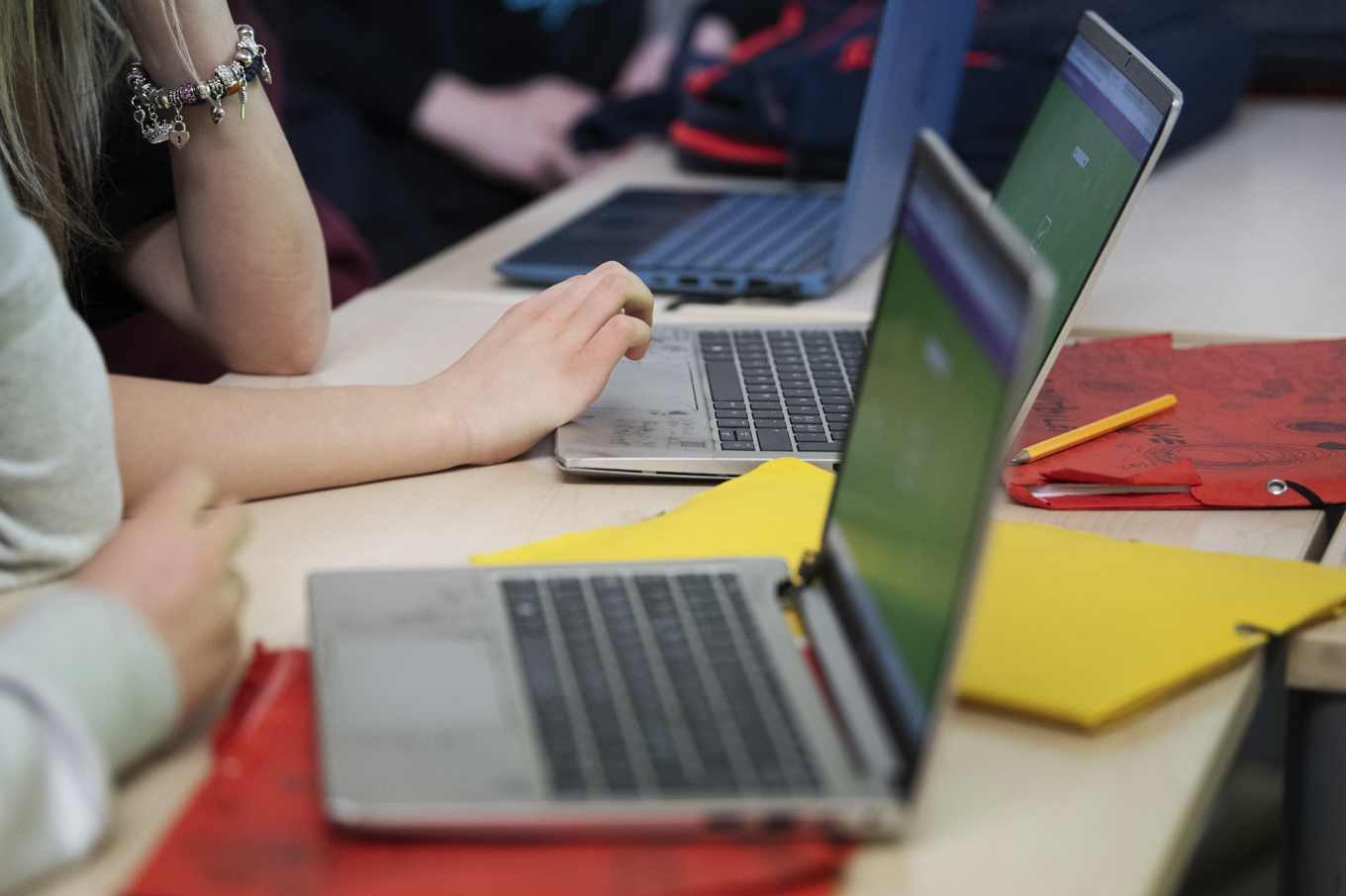 Spärren mot sociala medier i grundskoleelevers skoldatorer införs på prov i Malmö och ska utvärderas nästa sommar. Arkivbild. Foto: Viktoria Bank/TT