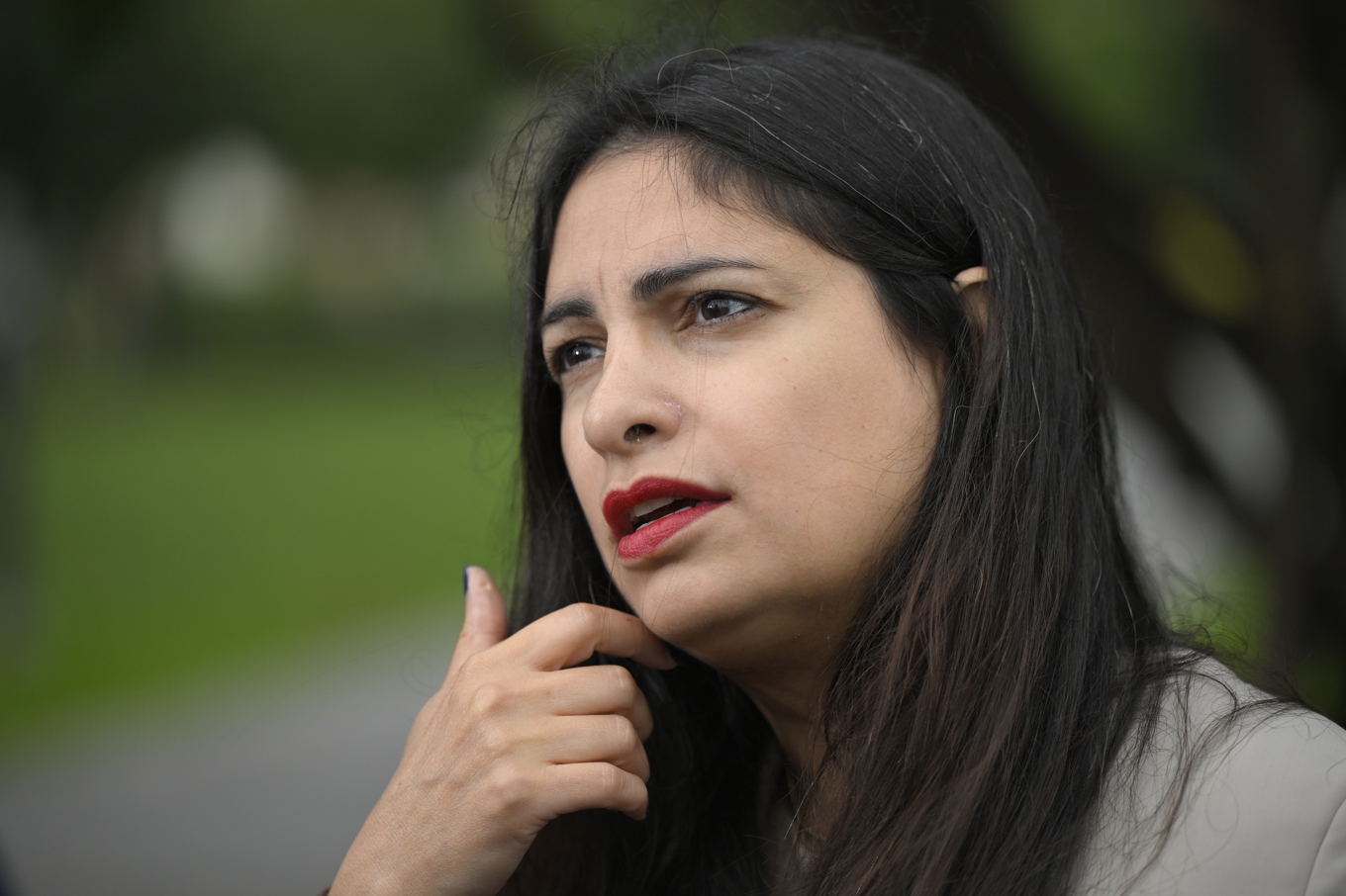 Vänsterpartiets ledare Nooshi Dadgostar (V). Foto: Henrik Montgomery/TT