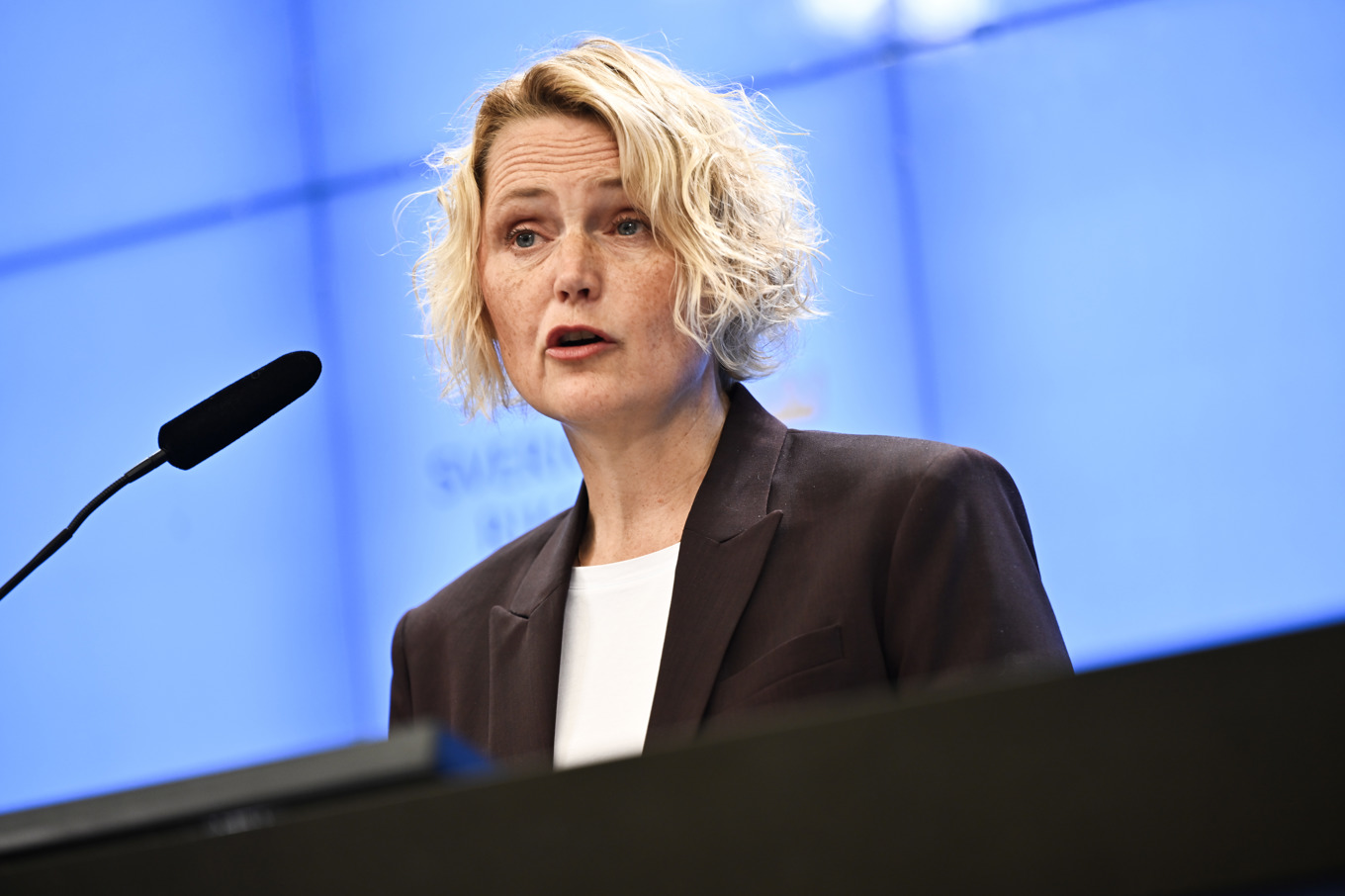 Centerpartiets partiledare Anna-Karin Hatt på en pressträff på onsdagen. Foto: Anders Wiklund/TT