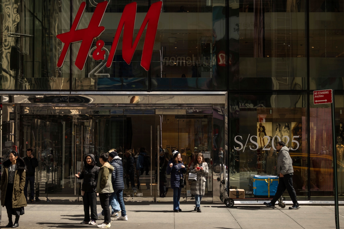 H&M:s butik på 5th Avenue i New York. Arkivbild. Foto: Yuki Iwamura/AP/TT